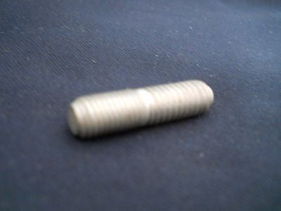 One (1) New Lycoming 31-10-P03 Stud
