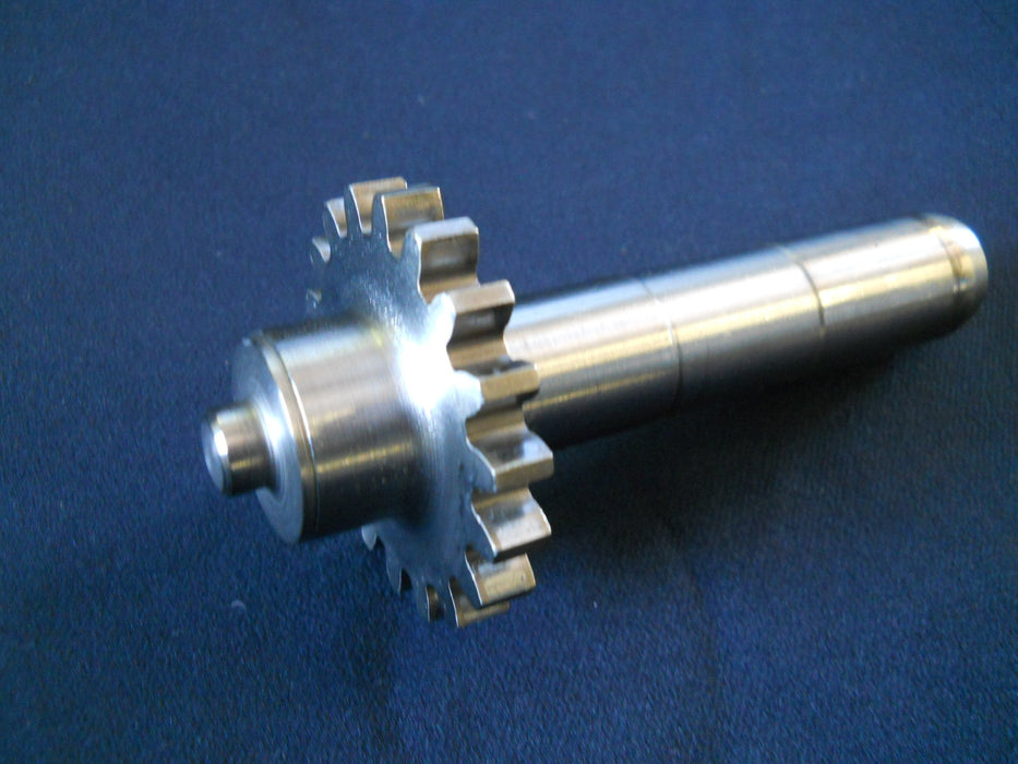 One (1) Lycoming 72972 Shaft Gear Inspected w/8130