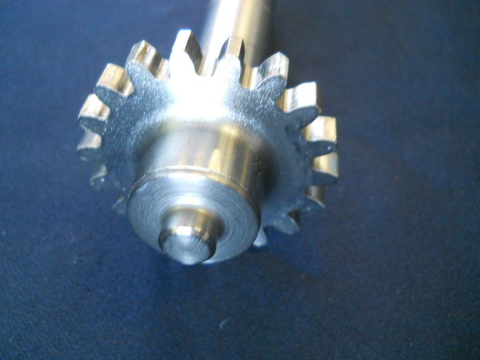 One (1) Lycoming 72972 Shaft Gear Inspected w/8130