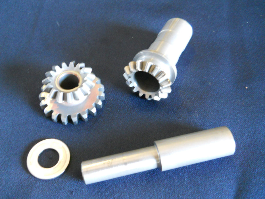 One (1) Lycoming Inspected w/8130 Prop Gov Drive Gear Kit 70384+70388+70389